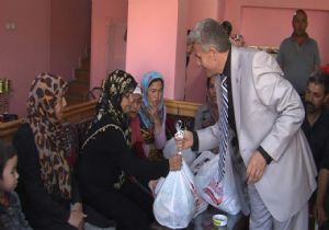 Mültecilere destek...